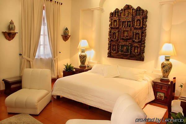 Hotel Boutique La Casa Azul Cuernavaca Room photo